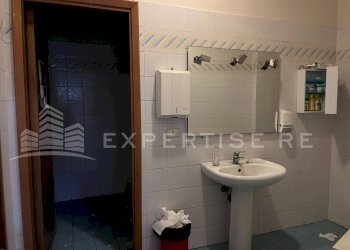 Foto 21 - Commercial Premises Via Tripoli
 
106, Aci Castello - photo 21