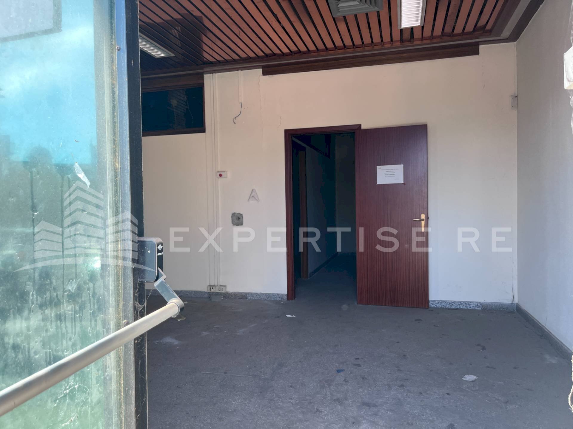 Foto 2 - Locale Commerciale Piano Umberto
 
29, Aci Catena - foto 2