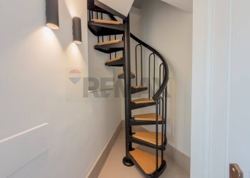 Scale - Office Via Paolo Paternostro
 
62, Palermo - photo 24