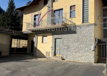 Foto 2 - Casa indipendente FRAZIONE RORETO
 
40, Roure - foto 2