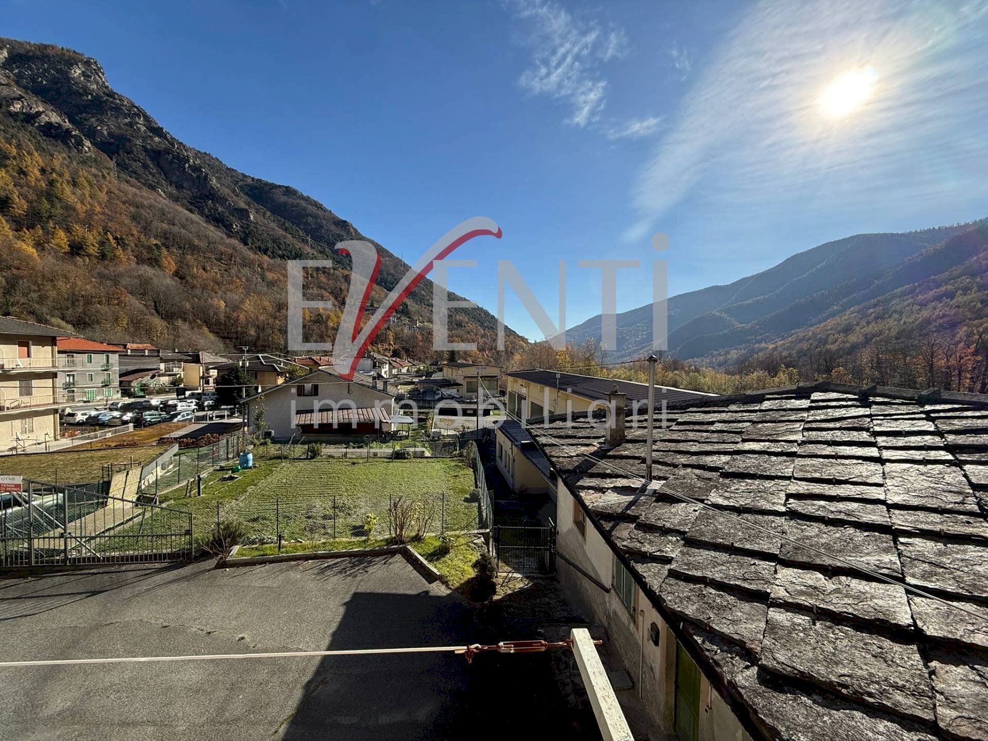 Foto 3 - Four-room apartment FRAZIONE RORETO
40, Roure - photo 3