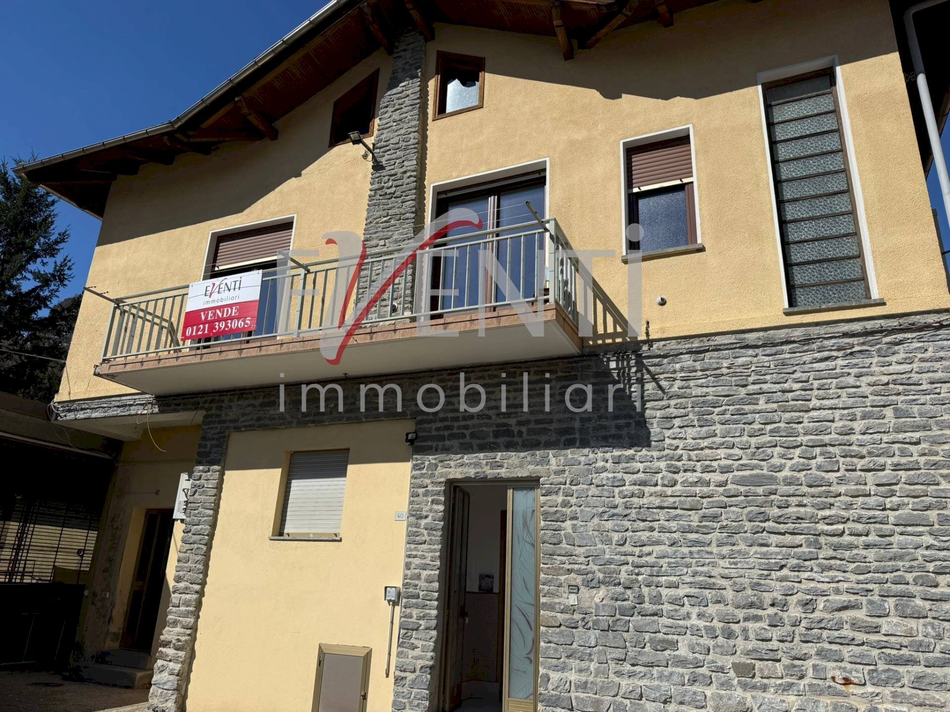 Foto 1 - Quadrilocale FRAZIONE RORETO
 
40, Roure - foto 1