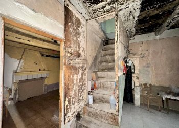 Scale - Semi-detached house via Sannio
 
34, Ferrazzano - photo 10