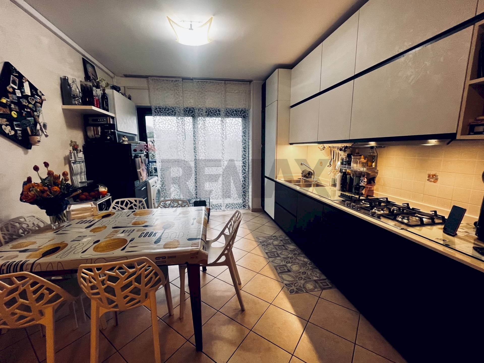 Cucina - Appartamento viale padre pio
 
33, Mirabello Sannitico - foto 1