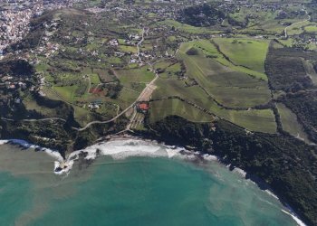 Vista dell\'acqua - Locale Commerciale via belvedere
 
30, Agropoli - foto 14