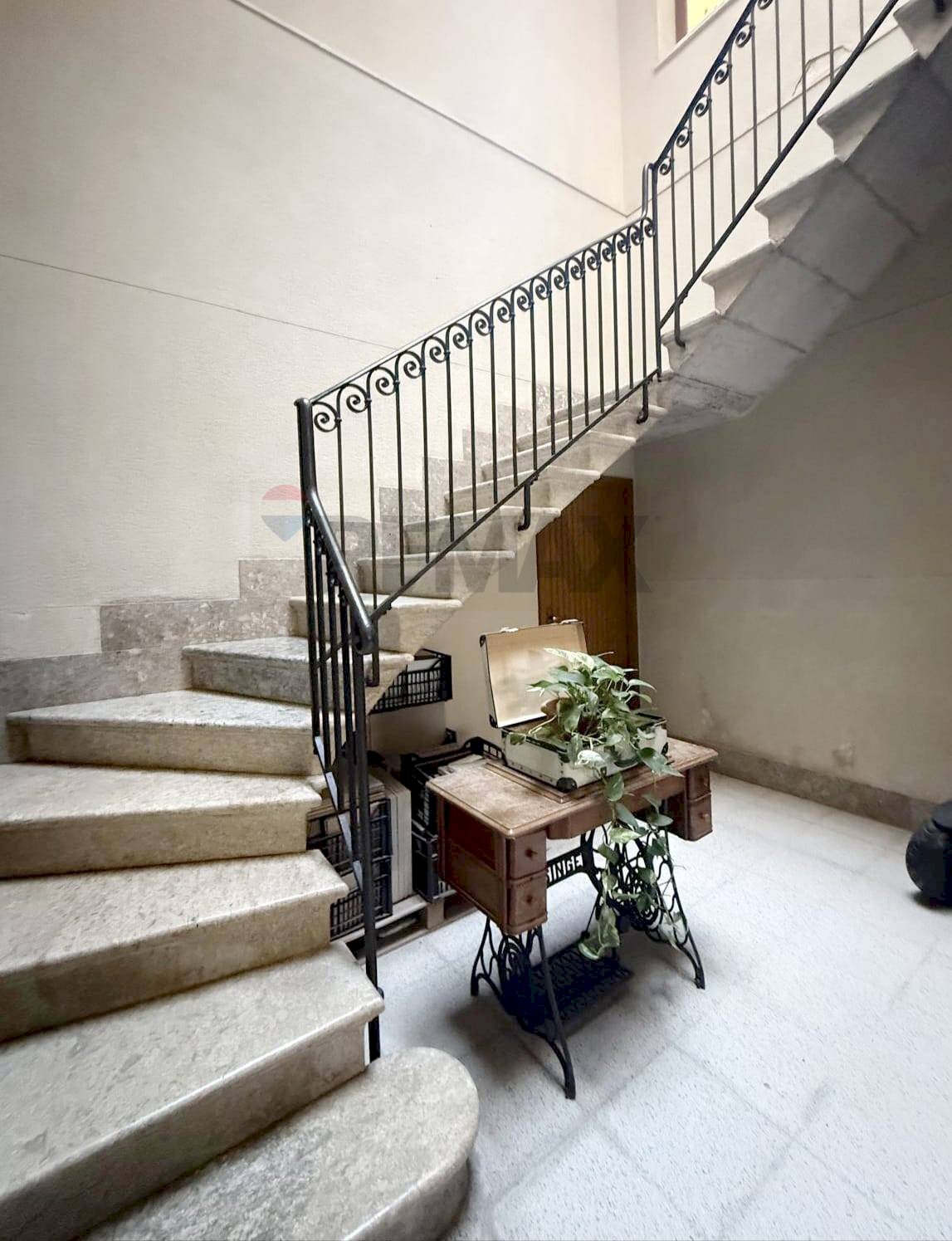 Scale - Casa indipendente Via Marino Torre
 
56, Trapani - foto 3