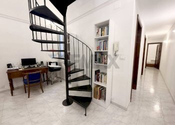 Scale - Independent house Via Marino Torre
 
56, Trapani - photo 36