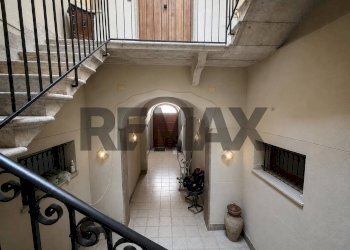 Scale - Independent house Via Marino Torre
 
56, Trapani - photo 2