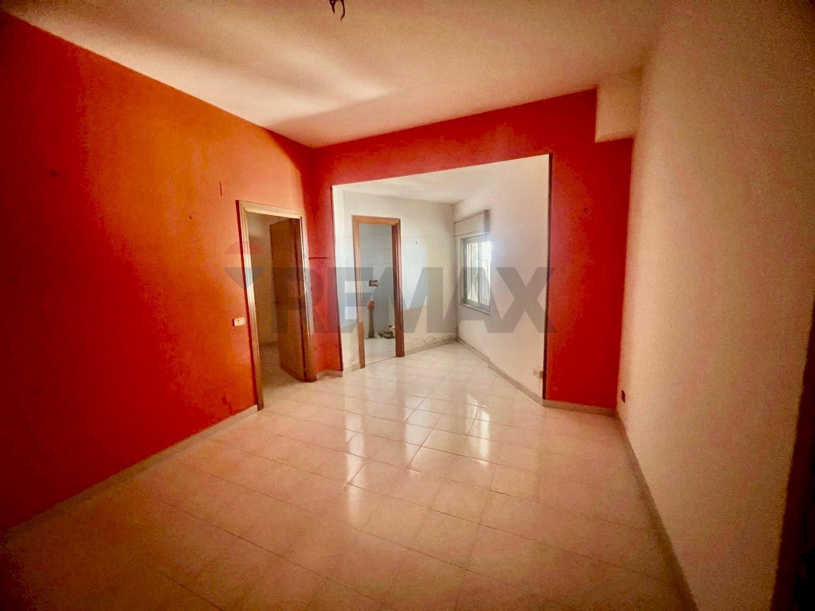 Stanza vuota - Warehouse Via Aldo Moro
 
84, Monreale - photo 3