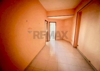 Hall / corridoio - Warehouse Via Aldo Moro
 
84, Monreale - photo 2