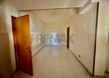 Hall / corridoio - Warehouse Via Aldo Moro
 
84, Monreale - photo 8