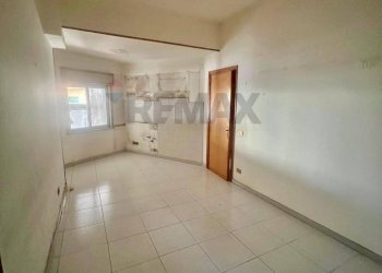 Stanza vuota - Warehouse Via Aldo Moro
 
84, Monreale - photo 11