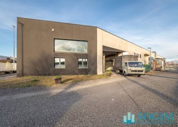 Foto 5 - Shed Via Sant'agata
 
51/B, Mariano Comense - photo 5