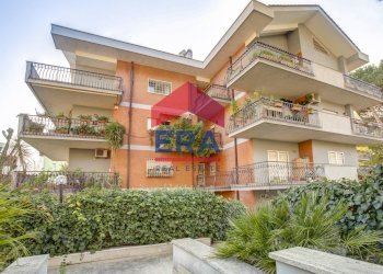 PROSPETTO PALAZZO - Appartamento Via Padre G.A.Filippini
151, Roma - foto 2