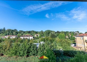 Vista - Attico via Giovanni Battista Bodoni, 71, Saluzzo - foto 2