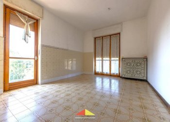 Cucina - Attico via Giovanni Battista Bodoni, 71, Saluzzo - foto 16