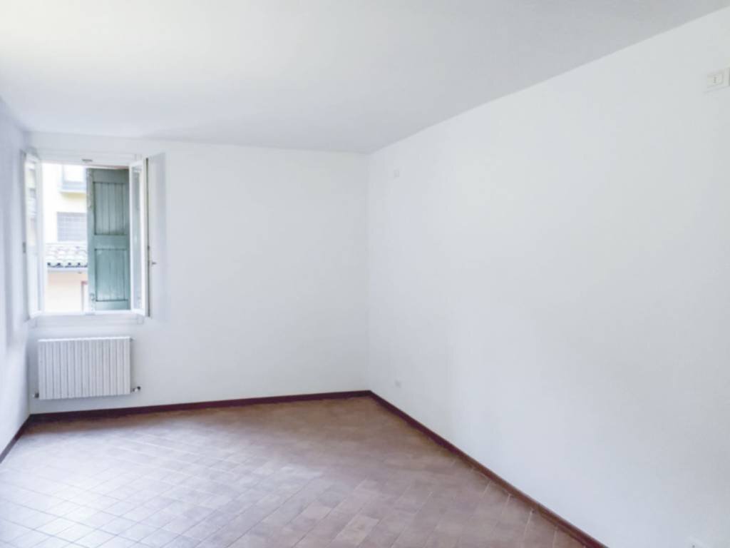 Camera da letto - Monolocale via Massimo d'Azeglio, Bologna (zona Costa Saragozza) - foto 2