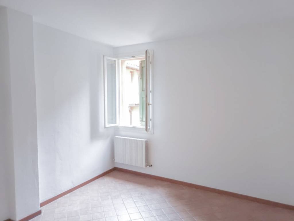 Camera da letto - Monolocale via Massimo d'Azeglio, Bologna (zona Costa Saragozza) - foto 3