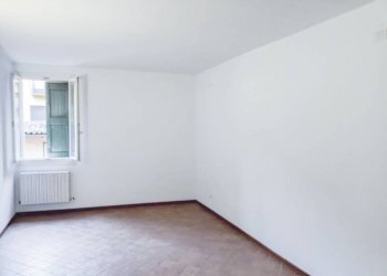 Camera da letto - Monolocale via Massimo d'Azeglio, Bologna (zona Costa Saragozza) - foto 2