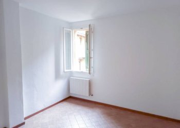 Camera da letto - Monolocale via Massimo d'Azeglio, Bologna (zona Costa Saragozza) - foto 4