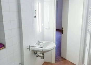 Bagno - Monolocale via Massimo d'Azeglio, Bologna (zona Costa Saragozza) - foto 8
