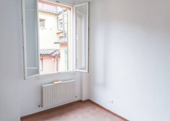 Camera da letto - Monolocale via Massimo d'Azeglio, Bologna (zona Costa Saragozza) - foto 13