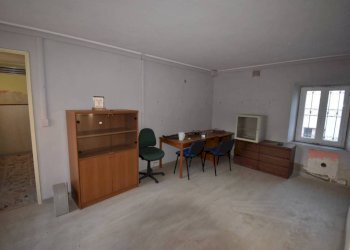 Ufficio - Villa via Principe Amedeo, 26, Montaldo Scarampi - foto 11