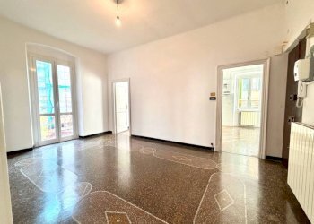 Ingresso - Appartamento viale Carlo Canepa, Genova (zona Sestri Ponente) - foto 19