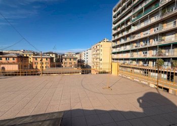 Terrazzo - Quadrilocale viale Carlo Canepa, Genova (zona Sestri Ponente) - foto 21