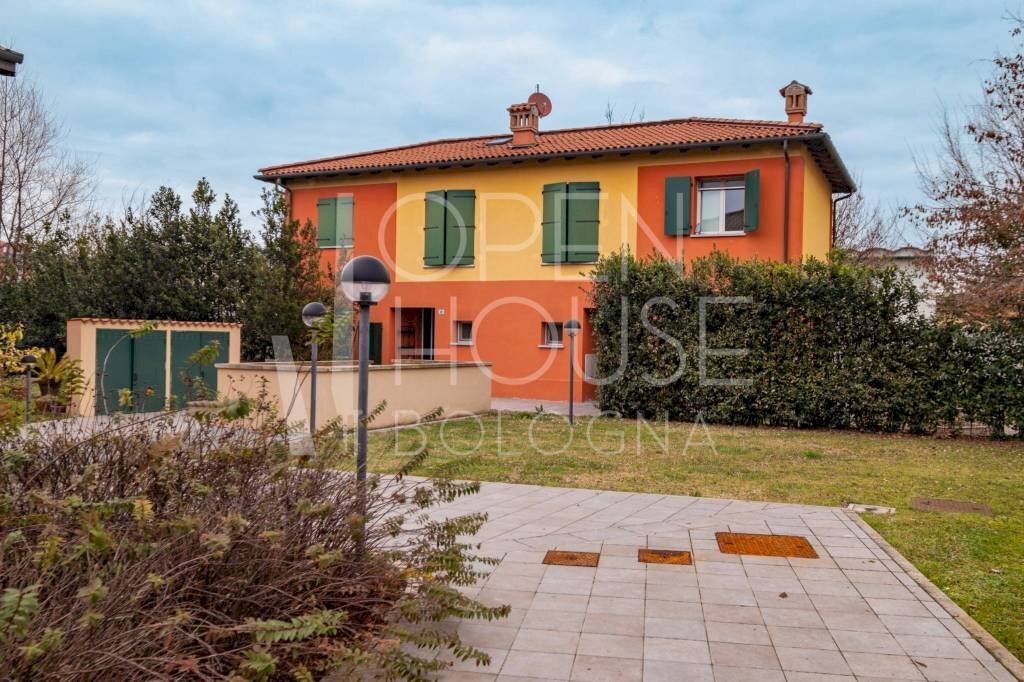 Facciata - Bilocale Bologna (zona Corticella) - foto 1