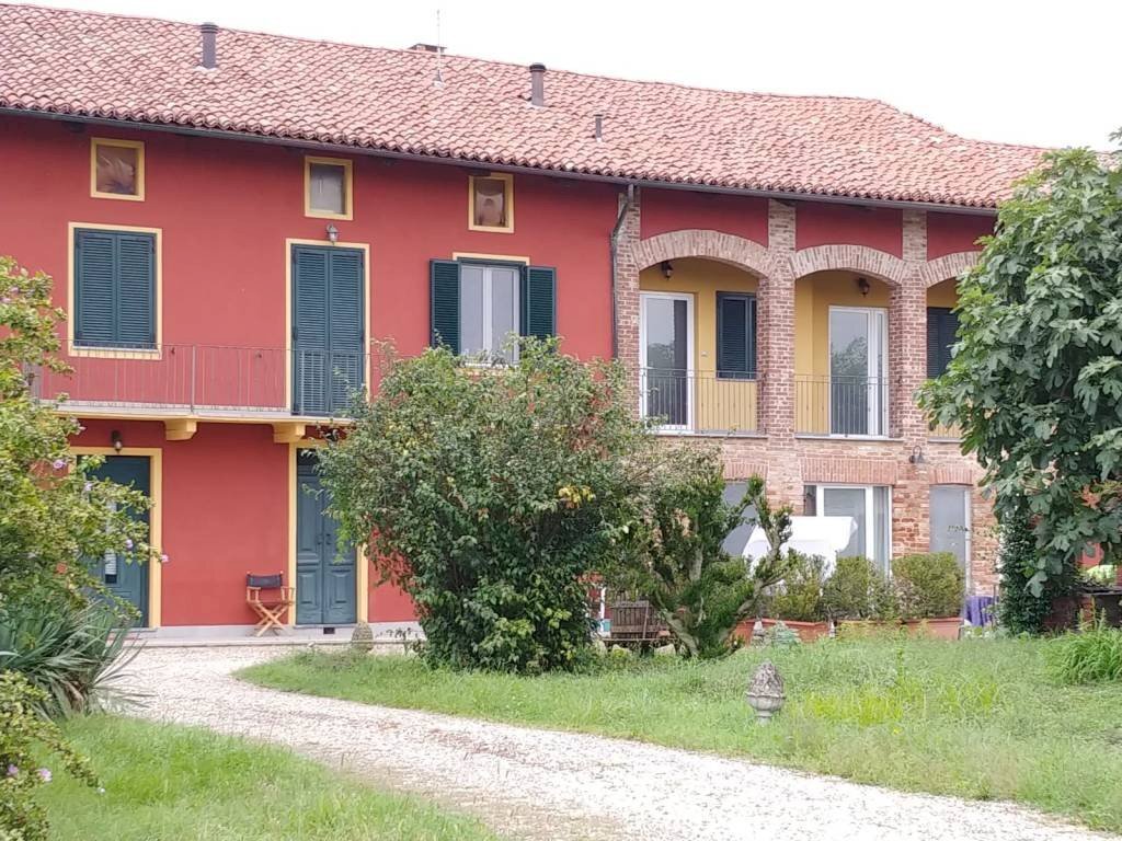 Facciata - Appartamento strada della Rezza, 10, Andezeno - foto 1