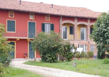 Facciata - Appartamento strada della Rezza, 10, Andezeno - foto 1