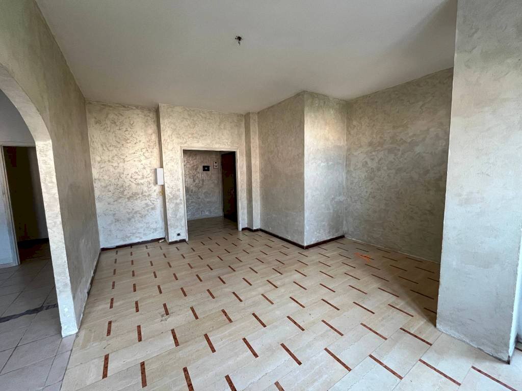 Stanza non arredata - Appartamento via Augusto Monti, 7, Chieri - foto 3