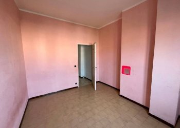 Camera da letto - Three-room apartment via Augusto Monti, 7, Chieri - photo 14