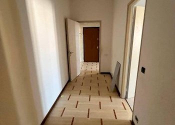 Corridoio - Three-room apartment via Augusto Monti, 7, Chieri - photo 18
