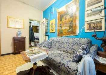 Camera da letto - Trilocale via Aldo Acquarone, Genova (zona Castelletto) - foto 10