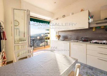 Cucina - Appartamento via Giulio Tanini, 104, Genova (zona Borgoratti) - foto 11