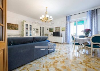 Salone - Appartamento via Giulio Tanini, 104, Genova (zona Borgoratti) - foto 6