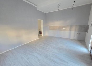 Cucina - Bilocale piazza Camillo Benso di Cavour, Signa - foto 4