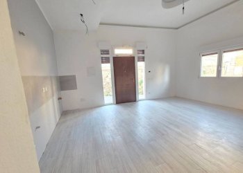 Cucina - Bilocale piazza Camillo Benso di Cavour, Signa - foto 5