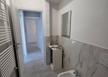 Bagno - Trilocale piazza Camillo Benso di Cavour, Signa - foto 11