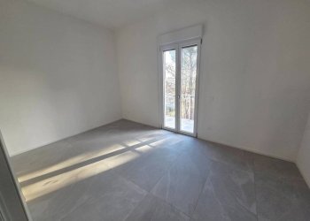 Camera da letto - Trilocale piazza Camillo Benso di Cavour, Signa - foto 13