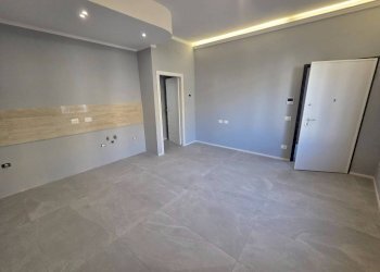 Cucina - Trilocale piazza Camillo Benso di Cavour, Signa - foto 5