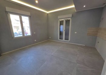 Cucina - Trilocale piazza Camillo Benso di Cavour, Signa - foto 8