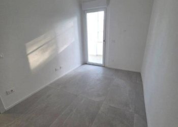 Interno appartamento - Trilocale piazza Camillo Benso di Cavour, Signa - foto 32