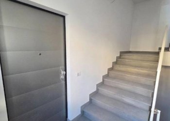 Scala - Trilocale piazza Camillo Benso di Cavour, Signa - foto 33