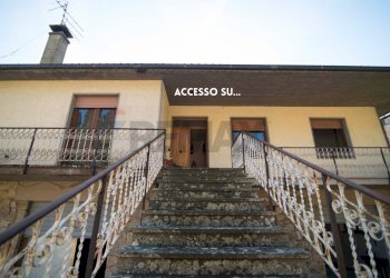 ENTRATA - Casa semi indipendente VIA I MAGGIO
32, Civitella Paganico - foto 6