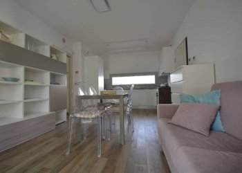 Soggiorno - Trilocale via Generale Ardoino, 114, Diano Marina - foto 10