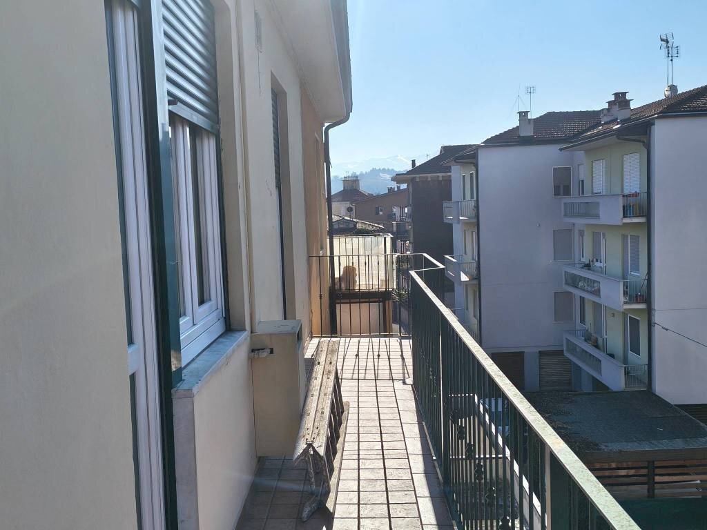 Balcone - Trilocale via 1 Alpini, 5, Mondovì - foto 1