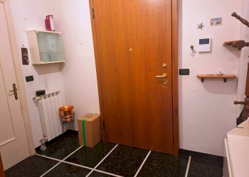 Ingresso - Three-room apartment via Carlo Rota, 6, Genova (neighborhood Sampierdarena) - photo 2